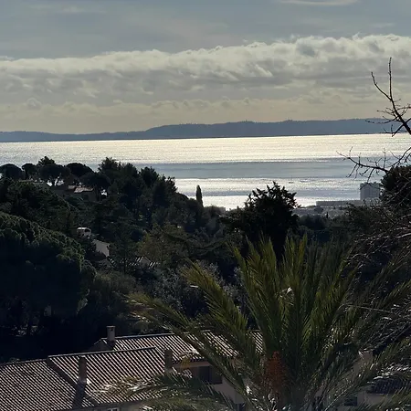 Le Nid, Vue Mer, Village Et Collines Avec Terrasse Daire